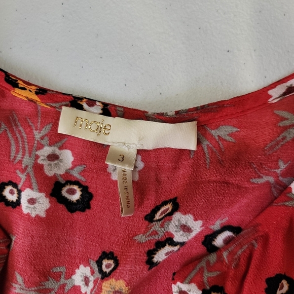 MAJE  V neck Rayelle Flower-print Crepe Dress In Imprime - Picture 5 of 15